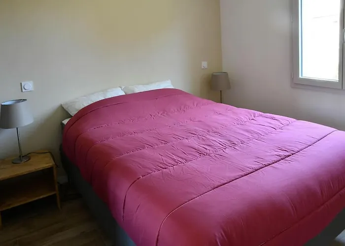 Prázdninový dům Maison Bassin D'arcachon - - Proche Et Commerces, 3 Chambres, 8 Personnes, Climatisation Ares