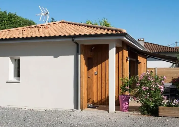 Maison Bassin D'arcachon - - Proche Et Commerces, 3 Chambres, 8 Personnes, Climatisation *